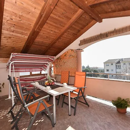 Daire Luxury Sandra