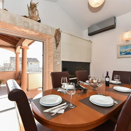 Luxury Sandra Daire Zadar